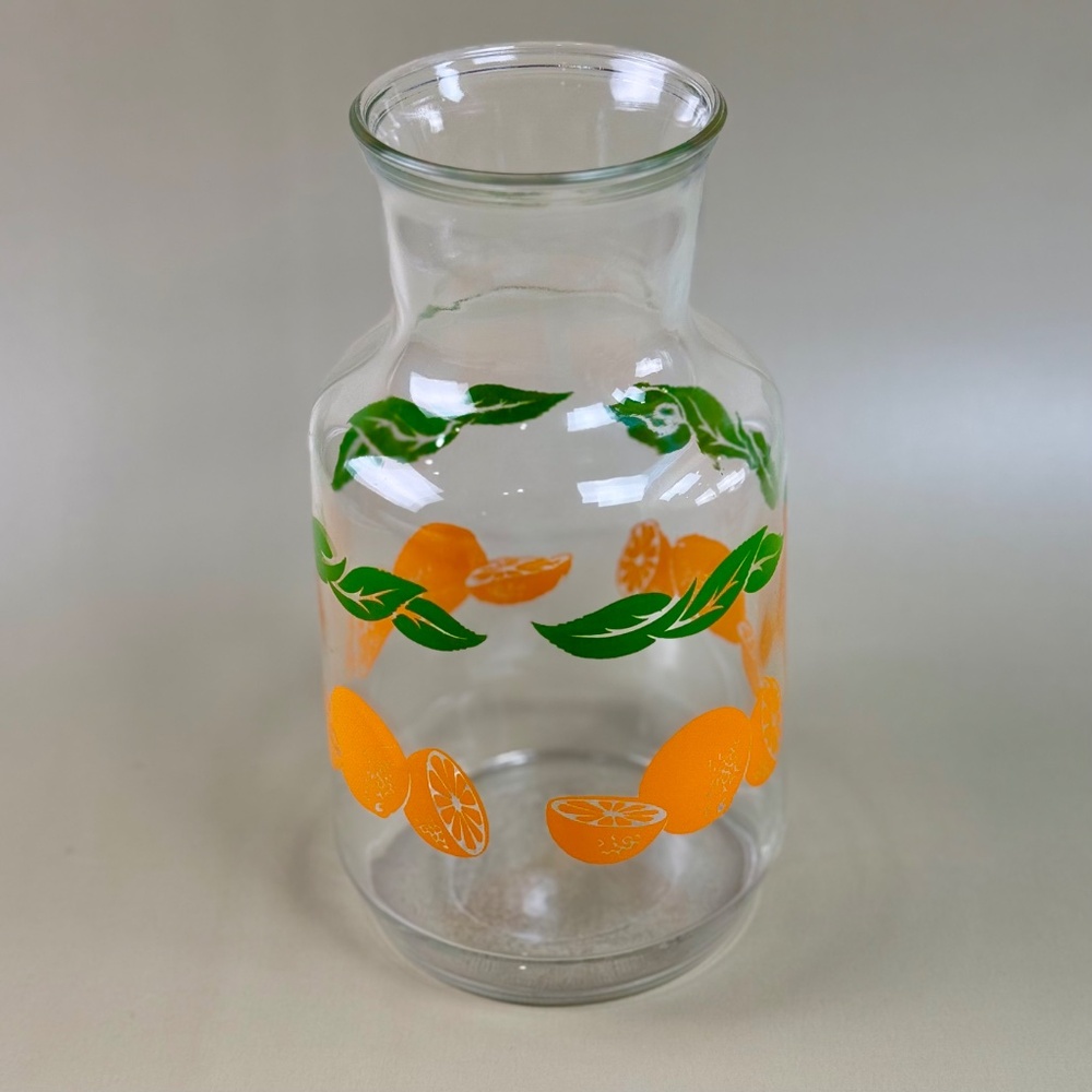 Vintage Anchor Hocking Juice Jug | Citrus Carafe with Oranges & Leaves | 1970s - Picture 4 of 15